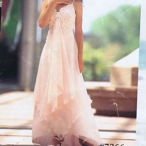 C4 1072 gown, formal, after-five, cocktail, bride,